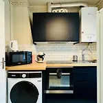 Urban Cocoon With A Unique Style