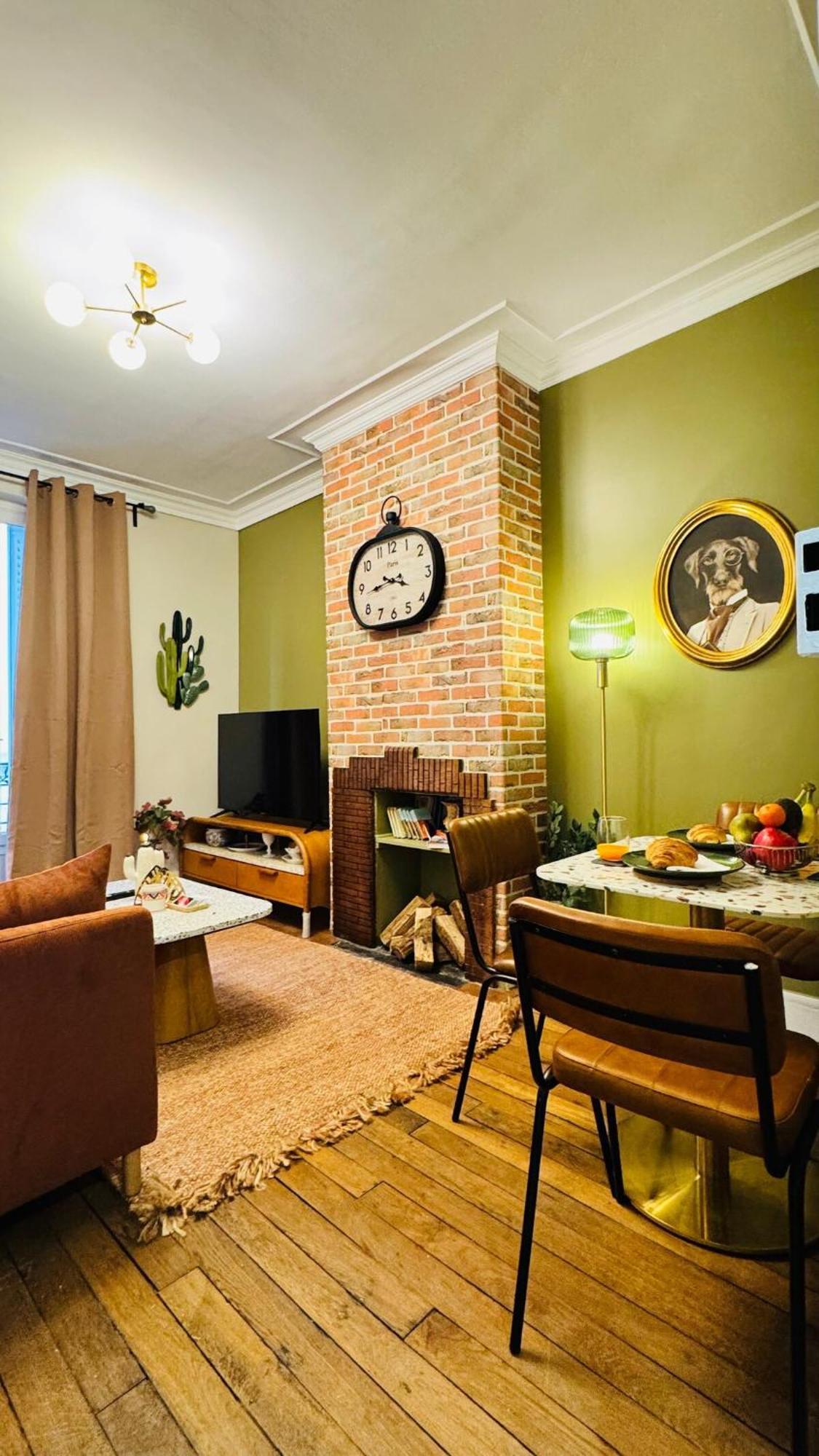 Urban Cocoon With A Unique Style *